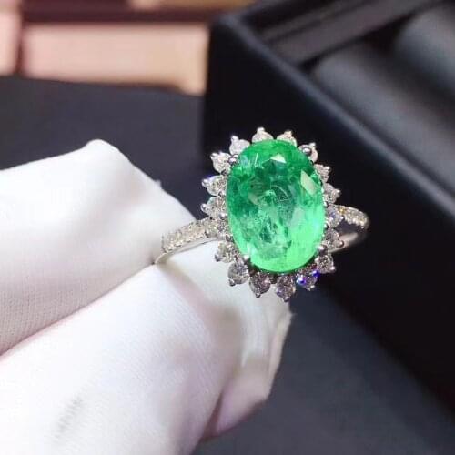 Womens New Ring Natural Emerald Ring 925 Silver Simple Design Fresh and Lovely Style 2021 Hot Sale