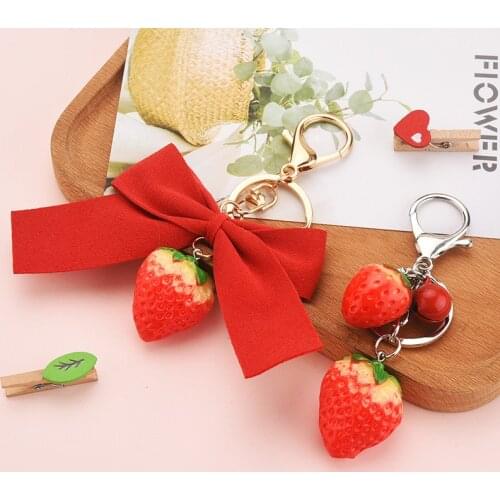 Creative Resin Strawberry Keychain simulation Fruit Key Chain Ring for Women Girl Car Bag Bow pendant Key Ring Christmas gift