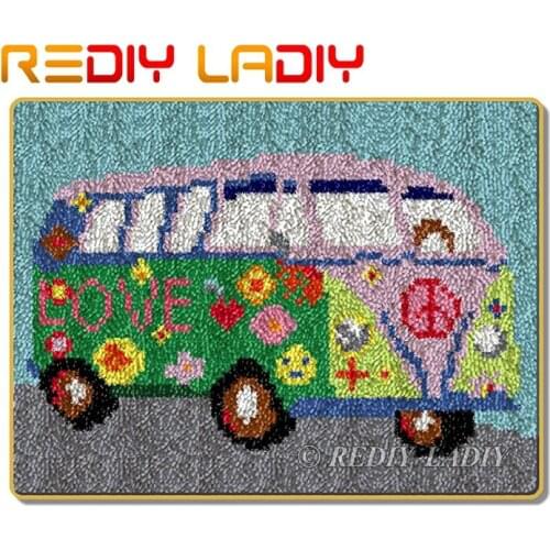 Latch Hook Rug Kit Crocheting Carpet Rug Love Bus Cartoon Acrylic Yarn Pre-Printed Canvas Cushion Mat DIY Crochet Tapestry Craft