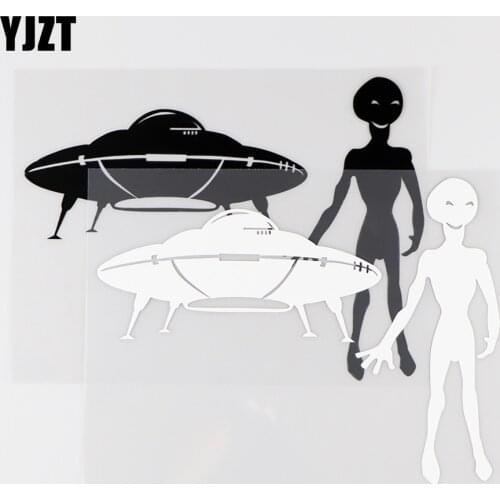 YJZT 15.3X11.6CM Creative Vinyl Decals Alien UFO Airship Car Sticker Window Bumper Skate Decor Black / Silver 10A-0093