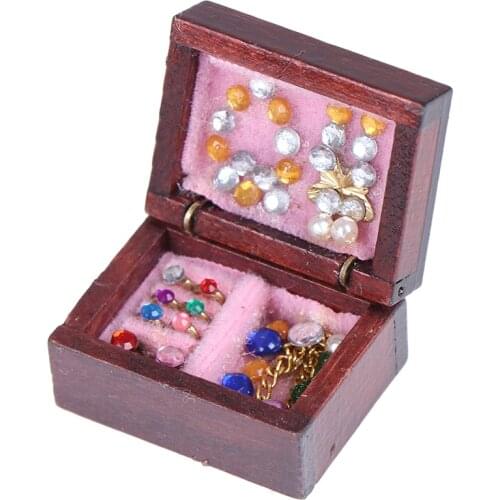 1PCS Wooden Vintage Jewelry Box 1/12 Scale Dollhouse Miniature Miniatras House Decor Furniture Accessories Toy