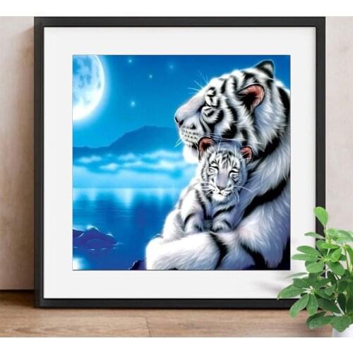 5D DIY Diamond Painting Tiger Full Square Diamond Embroidery Animal Cross Stitch Picture Rhinestones Mosaic Home Decor Gift