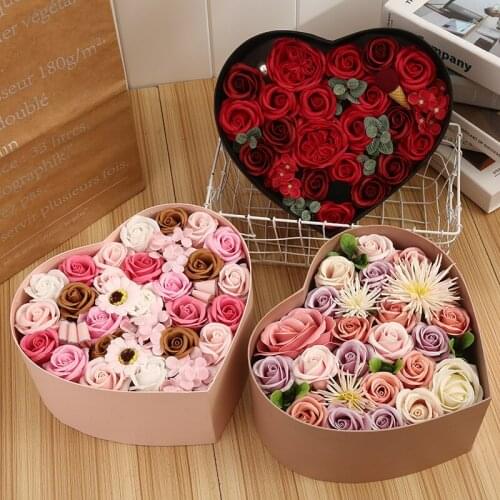 New Arrival Soap Flower Gift Box Valentine Day Christmas Artificial Rose Flower Bouquet Wedding Proposal Heart Flowers Gift Box
