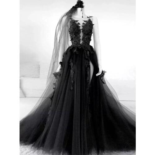 Gothic Wedding Dress Sexy Plunging Neckline Black Tulle 3D Floral Backless Bridal Wedding Gown Ladies Evening Prom Dresses
