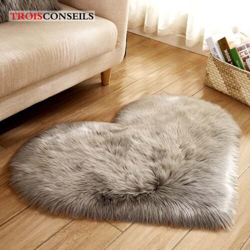 Long Hairy Rug Blue White Pink Shaggy Carpet Love Heart Shape Fur Rugs Artificial Wool Sheepskin Baby Room Bedroom Soft Area Mat