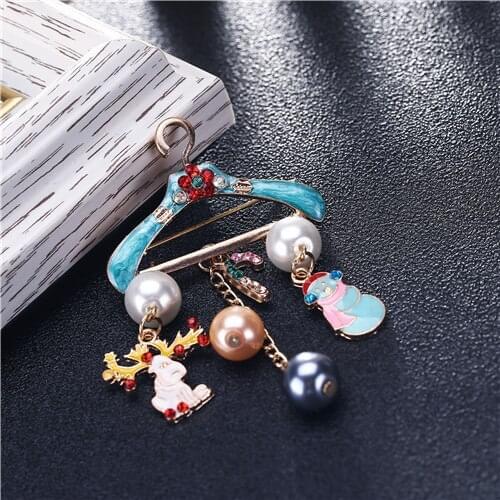 Coat hanger elk snowman walking stick Christmas brooch creative fashion Christmas gift accessories