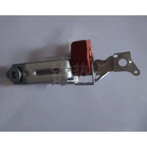 Car Bracket assembly 2010-Por sch ePa nam era 3.6L 4.8L muffler fixing bracket with rubber ring Exhaust pipe fixing bracket