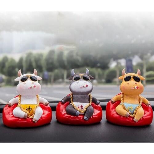 Hot sale Cute Cattle Cow Car Accessories Dashboard Ornaments for Car Interior Decoration