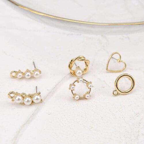 6pcs 2020 New womens Fashion Jewelry Pearl Earrings Hollow Round heart-shaped Stud Earrings For Women Diy Accessories Wholesale