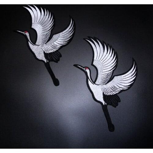 Fine Red-crowned Crane Patches Iron On Embroidered Birds Appliques 3D Clothes Bags Shoes Badges Clothing Decor