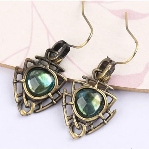 Vintage Heart Triangle Drop Earrings for Women Fashion Hanging Dangle Earring Wedding Geometric Retro Jewelry Gifts O4P363