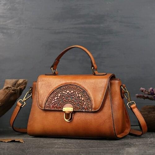 Women Retro Shoulder Handbags Cowhide Genuine Leather Messenger Bag Handmade Embossed Crossbody Lady Bags Zipper Flap Hasp Tote