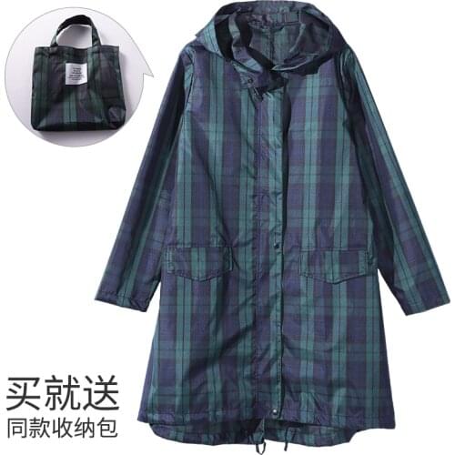 Fashion classic Plaid mens and womens adult windbreaker raincoat South Korea Japan tide protection antifouling rainproof long