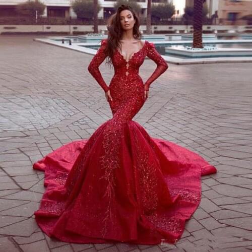 2021 Red Mermaid Prom Dresses High Side Split Long Evening Gowns Open Back Appliqued Lace Long Sleeve Formal Party Gown Elegant