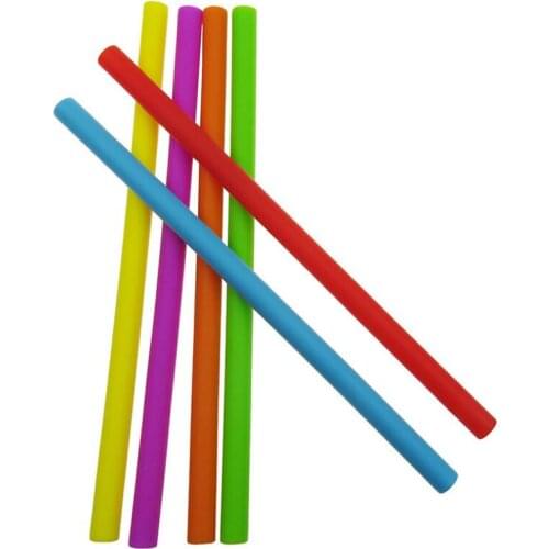 Silicone Drinking Straws Food Grade Reusable Food Grade Bar Drinking Straws with Cleaning Brushes LX7618