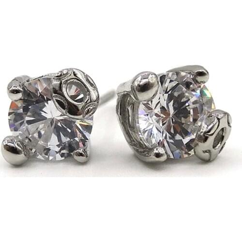 SONGPIE ACCESSORIES Stud Earrings