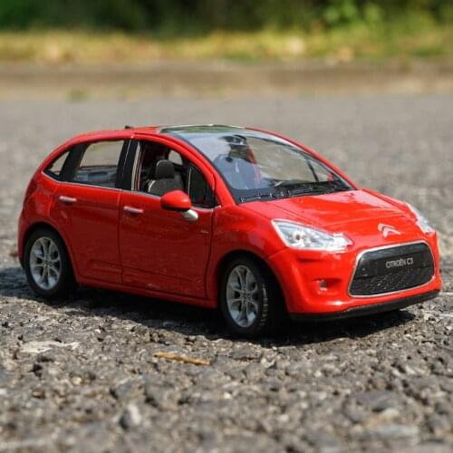 Die Casts Collectible 1:24 Model Cars Static Home Decoration Alloy Vintage Car Birthday Gift Citroen DS3