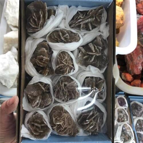 Pure natural Moroccan desert rose stone crystal rough stone mineral crystal ore specimen ornamental collection stone