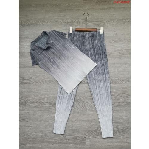 MIYAKE Pleated Two Piece Set 2020 Summer New Gradient Fashion Casual Suit Top and Trousers Ropa De Mujer Dresy Damskie Ensemble