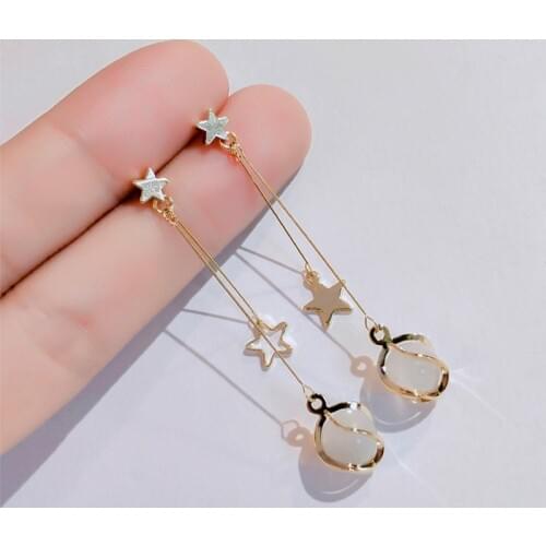 Temperament Five-Pointed Star Earrings 2020 New Tide Retro Personality Tassel Long Earrings Female