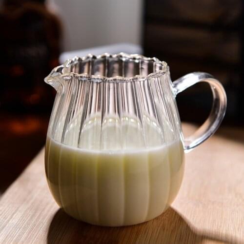 Heat-Resisting Clear Glass Tea Pitcher Japanese Stripe Milk Jug With Handle Coffee Milk Tea Pot Water Jug Home Cafe Drinkware