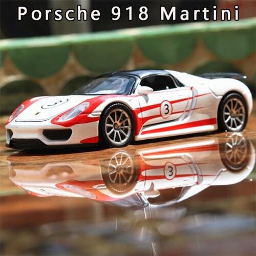 1:32 Porsche 918 Martini Model Car Simulation Sound And Light Pull Back Alloy Car Children Boy Supercar Racing Toy Collection