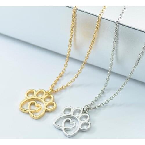 Simple Hollow Out Pet Paw Print Pendant Necklace Charming Gold Silver Color Heart-shaped Accessories Cute Girl Jewelry Gift