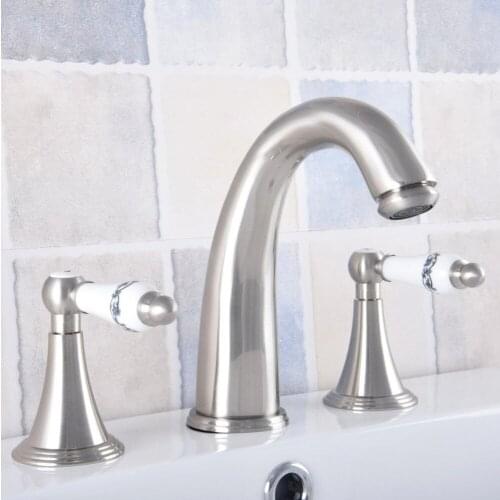 Brushed Nickel Widespread Basin Faucet Dual Handle Bathroom Sink Mixer Tap 3 Holes Hot and Cold Water Lavatory Sink Taps