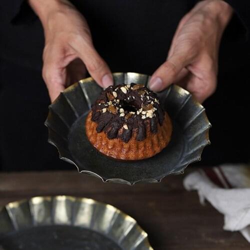 Retro Wrought Iron Storage Tray Gourmet Photography Dessert Fruit Cake Bread Plate Handcrafted Saucer Decorate The Dinner Plate