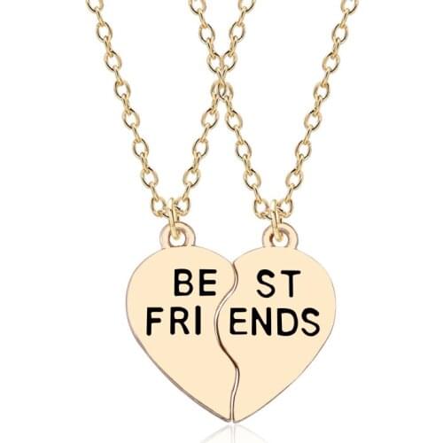 2 PCS/Set Best Friends Pendant Necklaces Gold Two Colors Borken Peach Heart Necklace BFF Jewelry Creative Keepsake