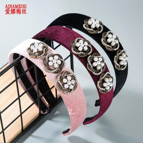 AINAMEISI Vintage Headband Hair Accessories Pearl Bridal Hairband Rhinestone Crystal Pink Velvet Baroque Hair Jewelry For Women