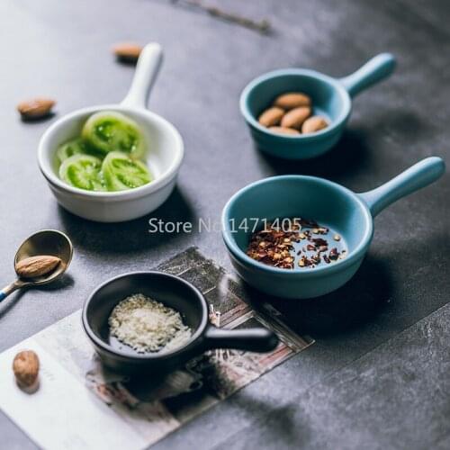 Nordic Creative Matte Ceramic Seasoning Dish with Handle Sauce Dish Vinegar Dish Soy Sauce Dish with Handle Flavor Dish