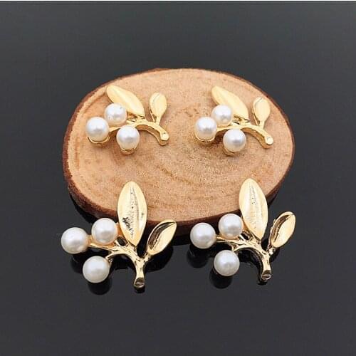 Flower Shaped Pearl Plating Flatback Buttons For Crafts Decorative Rhinestone Button For wedding invitation