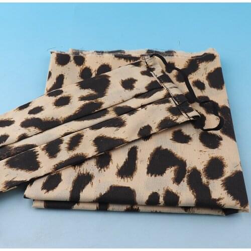 Leopard Printed Polyester Cotton Fabric for Tissue Kids Bedding Home Textile for Sewing Handmade DIY Garment