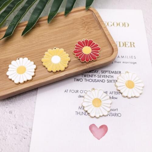 Wholesale 10PCS Beauty Gold Color Tone 25*25mm Chrysanthemum Flower Shape Enamel Charms For Necklace Pendants Jewelry Crafts