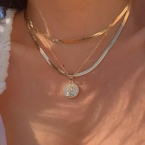 3 Pcs/Set Fashion Portrait Pendant Necklace for Women Punk Snake Chain Multi-layer Choker Necklace Jewelry Accessories