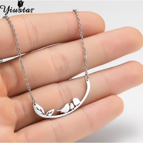 Yiustar Glaze Leaves Branch 3 Birds Necklace Animal Pendants Family Chokers Stainless Steel Punk Jewelry for Mother Birthday Gif