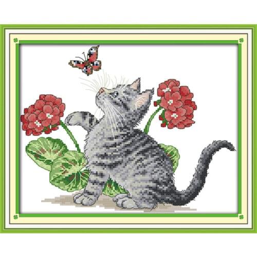 Baby cat play with butterfly cross stitch kit 18ct 14ct 11ct count print canvas stitches embroidery DIY handmade needlework plus