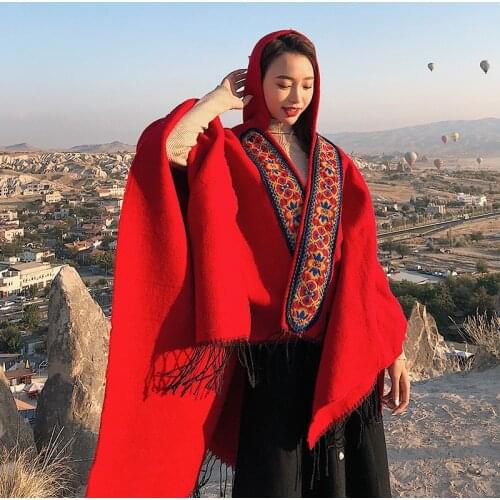Plus Size Ethnic Temperament Ladies High Quality Knit Comfortable Warm Thick Scarf Women Tassel Celebrity Style Poncho Cape