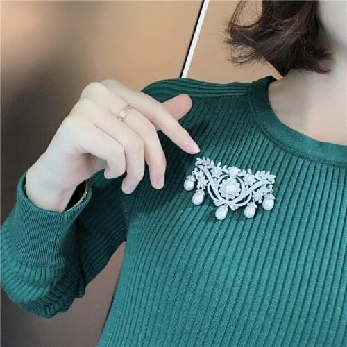Woman fashion jewelry zircon white freshwater pearl brooch pendant accessories