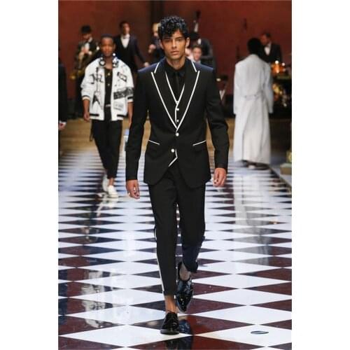 New Arrival Groomsmen Peak Lapel Groom Tuxedos Black Men Suits Wedding/Prom/Dinner Best Man Blazer ( Jacket+Pants+Tie+Vest )