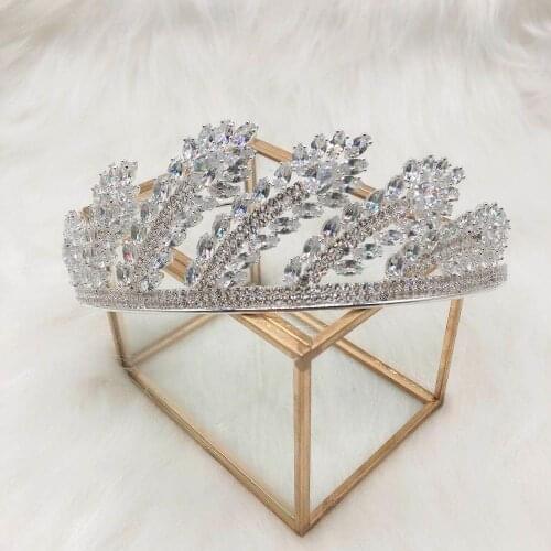 Atmosphere wedding crown headdress bride headdress Rhinestone Crystal exquisite headdress party crown Wedding Hair Ornament