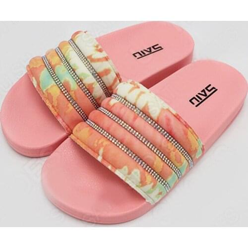 New Sexy Pink Flower Print Womens Slippers Summer Fashion Ladies Rhinestone Breathable Slides Lightweight Casual Sandals