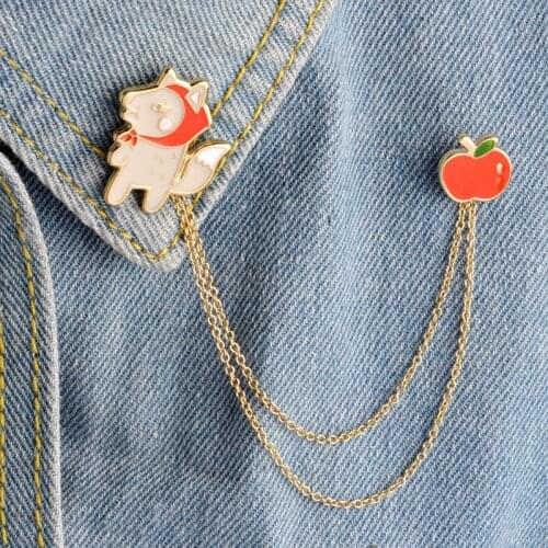 Cartoon Bear Pine tree Wolf Grandma Apple Astronaut Spacecraft Metal Brooch Pins Button Pin Denim Jacket Pin Badge Gift Jewelry