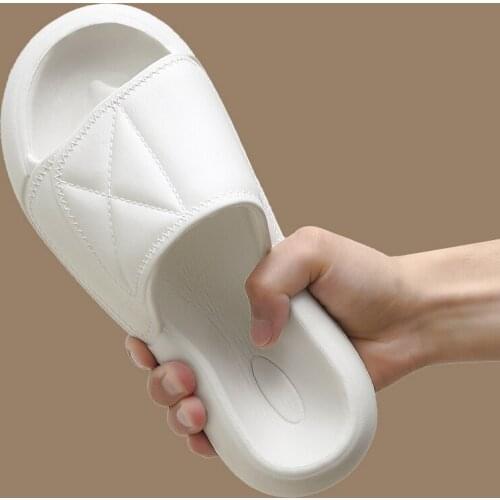 Slippers Women Mens Indoor Couple Home Non-Slip Deodorant Bath Bathroom Floor Fashion Slipper Massage Slippers Thick Slippers