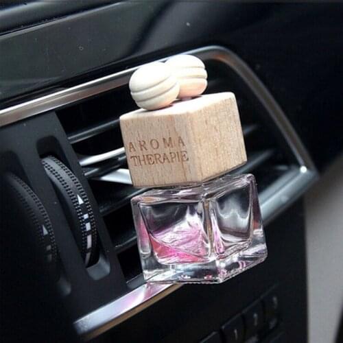 Automobile Log Lettering Outlet Square Glass Perfume Bottle Car Hanging Perfume Practical Perfume Pendant