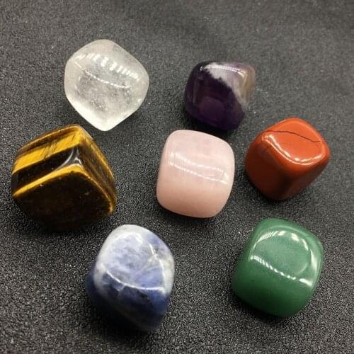 Seven Chakra Stone 7 Colors Set Yoga Irregular Reiki Healing Crystals Stone Tiger Eye Energy Gem Stones Jewelry