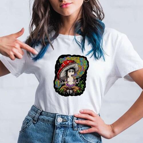 Magic Mushroom Women T-shirt Aesthetic Exquisite Harajcku White T-shirt Hipster Creative Strange Mushroom Printed Tshirt