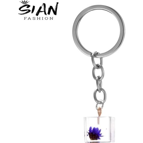 SIAN Acrylic Eternal Flower Keychain Cube Transparent Glass Art Design Eternal Flower Pendant Ladies Bag Jewelry Trinket Gifts