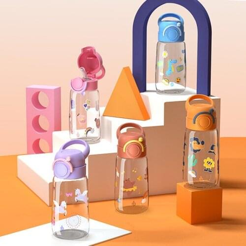 Summer Cute Water Bottles Portable Plastic Cup, Childrens Straw Water Cup, Cartoon Large Capacity Straws Cup Reusable with Lid